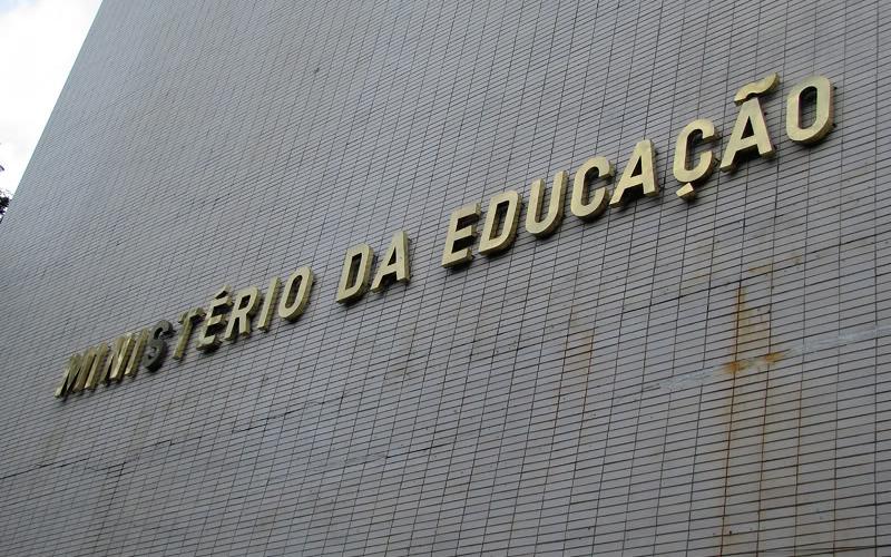 MEC prorroga prazo de renovação do Fundo de Financiamento Estudantil